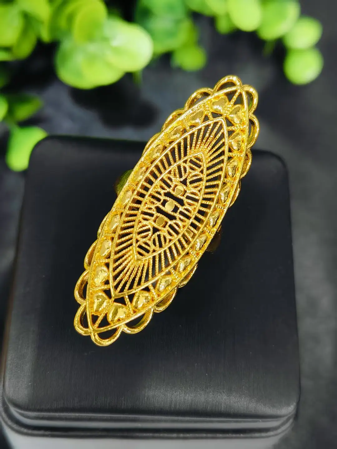 Cross-Border Hot-Selling Exquisite 24K Gold Flower Women's Ring That Does Not Fade Niche Design Middle East Dubai Elegant Wholesale