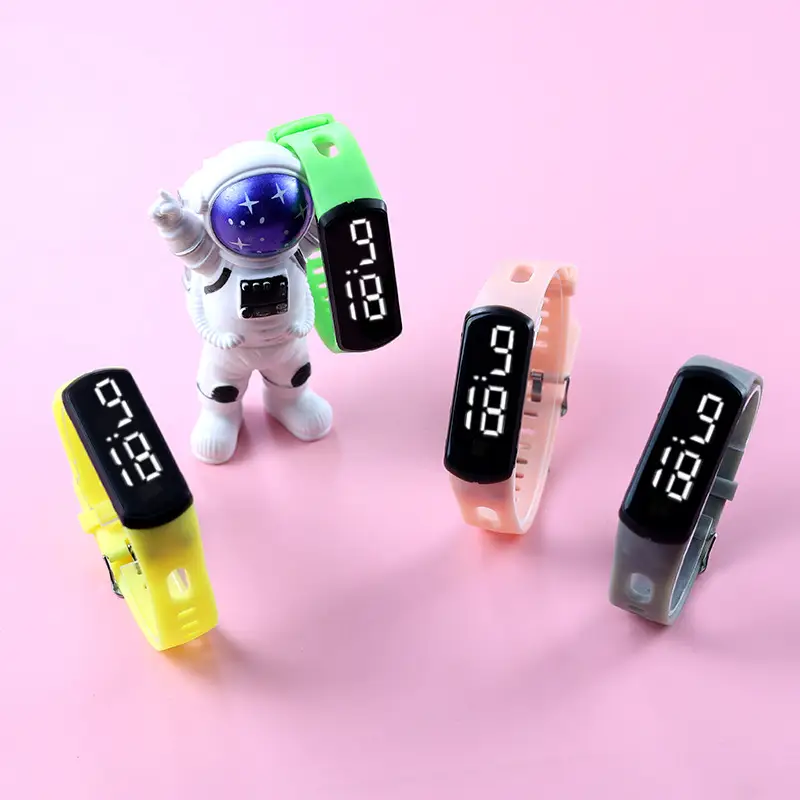 Spot Led Digital Watch for Boys Girls Waterproof Touch Bracelet — feature 6