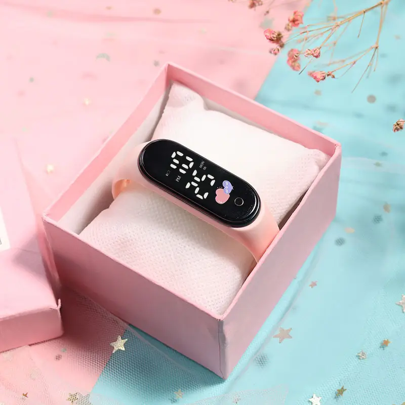 Luminous Heart Watch for Girls with LED Display - Image 9
