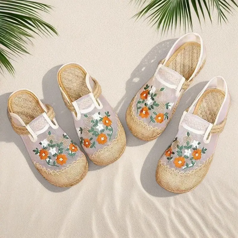 26 Spring/Summer Old Beijing Cloth Shoes for Women, Comfortable Soft Sole, Versatile Mesh Slip-On Lazy Casual Country Style Shoes