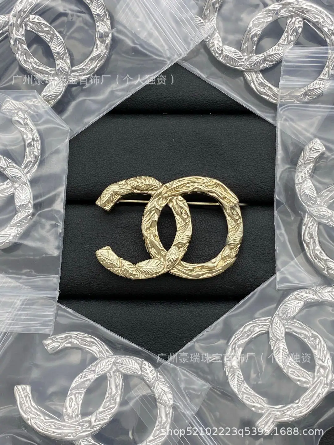 Double C Small Chanel Style Full Diamond Pearl Brooch Women's Clothing Accessories - Image 8