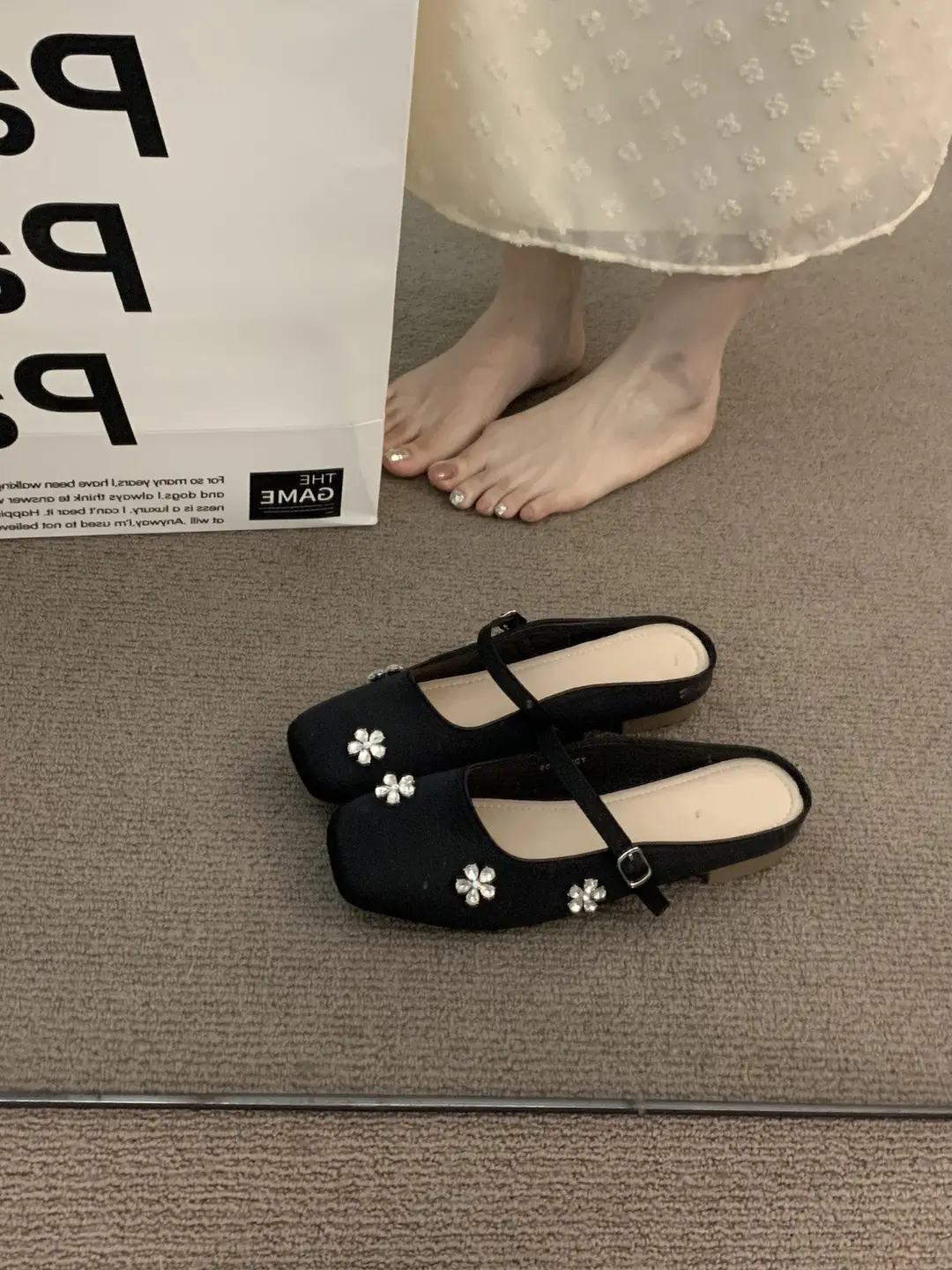 French-Style Silver Pointed-Toe Mules for Women, Suitable for Outdoor Wear, 2025 New Spring/Summer Gentle Mary Jane Shoes — feature 12