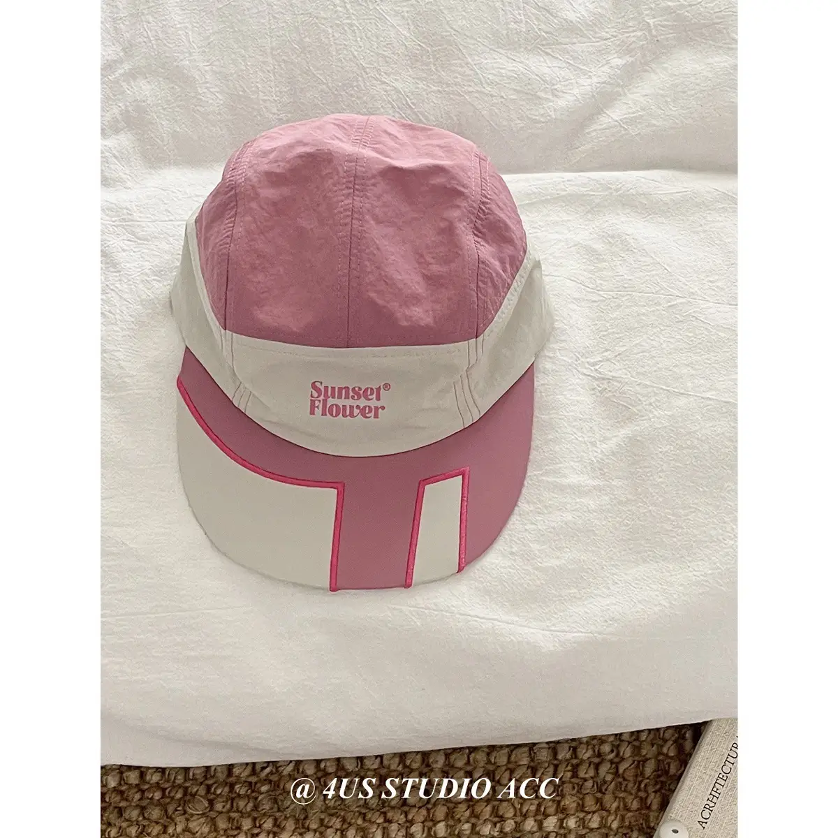 Women's Korean Ig Baseball Caps Contrasting Colors - Image 3