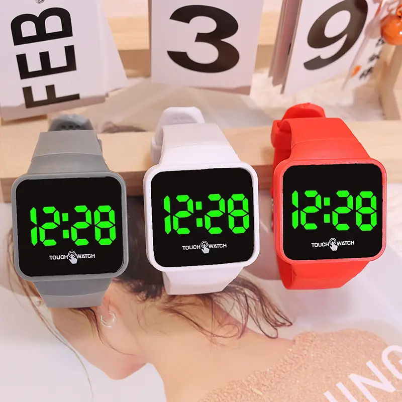 2025 Touch Screen Digital Watch Red White Couple Set — feature 2