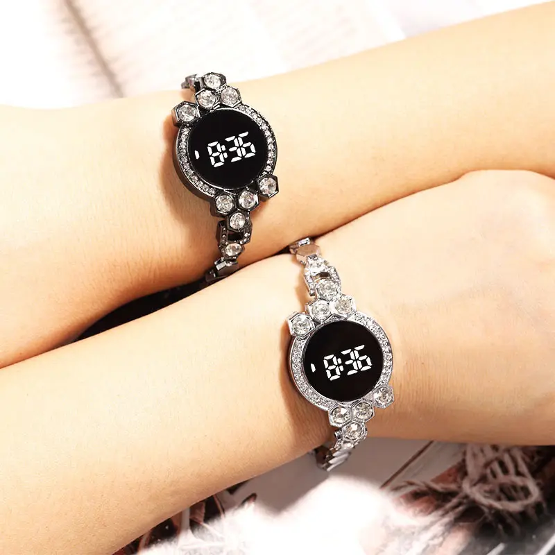Ladies Cross-Border Touch LED Digital Watch with Diamond Chain — feature 2