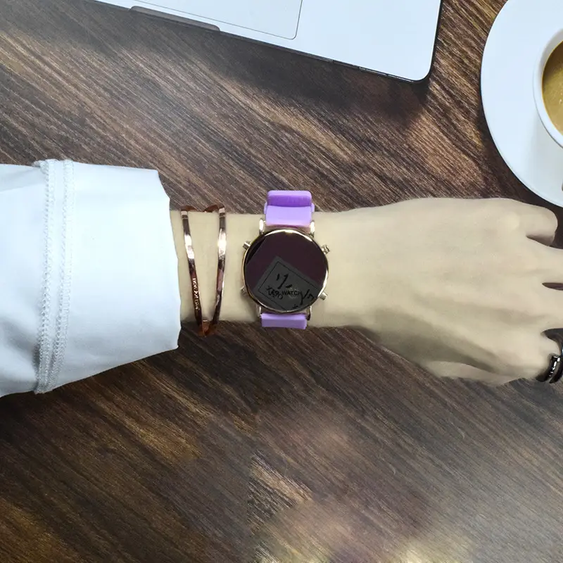 Spot Mirror Watch with LED Display & Black Silicone Band — feature 5