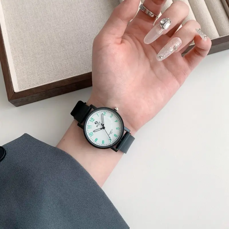 Korean Style Luminous Quartz Watch for Women - Image 3