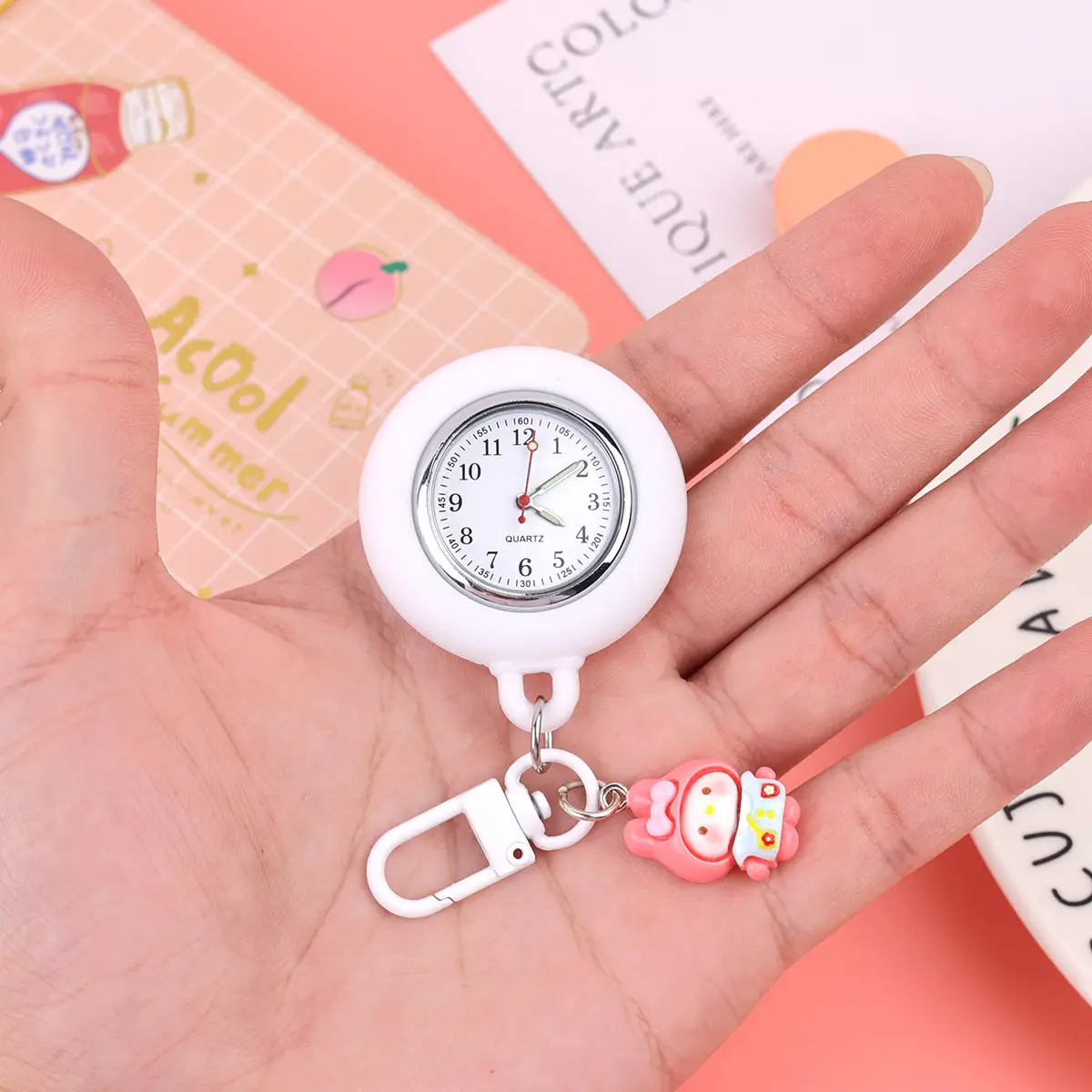 Spot Cartoon Clock Keychain for Students Schoolbag Backpack — feature 8