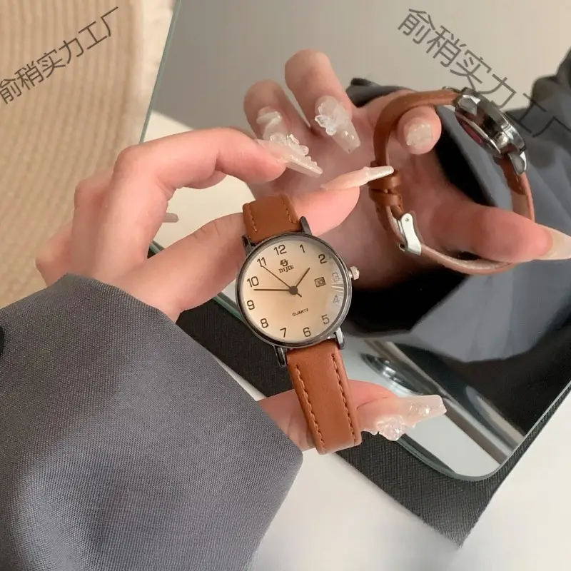 Women's Brown Leather Watch with Retro Quartz Design - Image 3