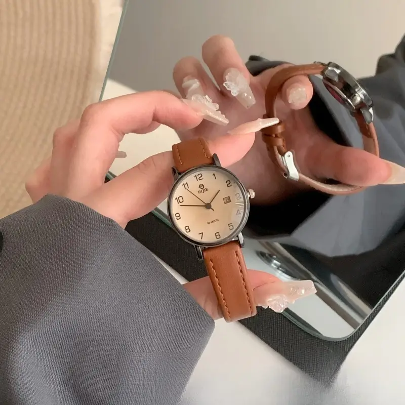 Women's Brown Leather Watch with Retro Quartz Design - Image 2