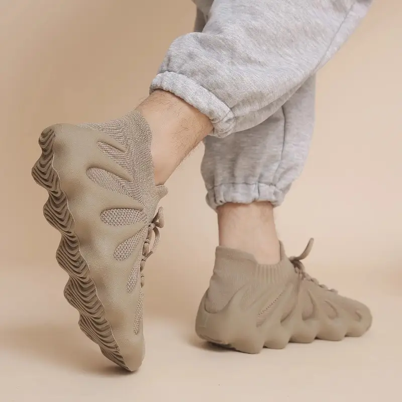 Spring and Autumn New Octopus Coconut Shoes Men's Breathable Sports Shoes Women's Shoes Casual Internet Celebrity Trendy Soft Sole Fashion Socks Shoes