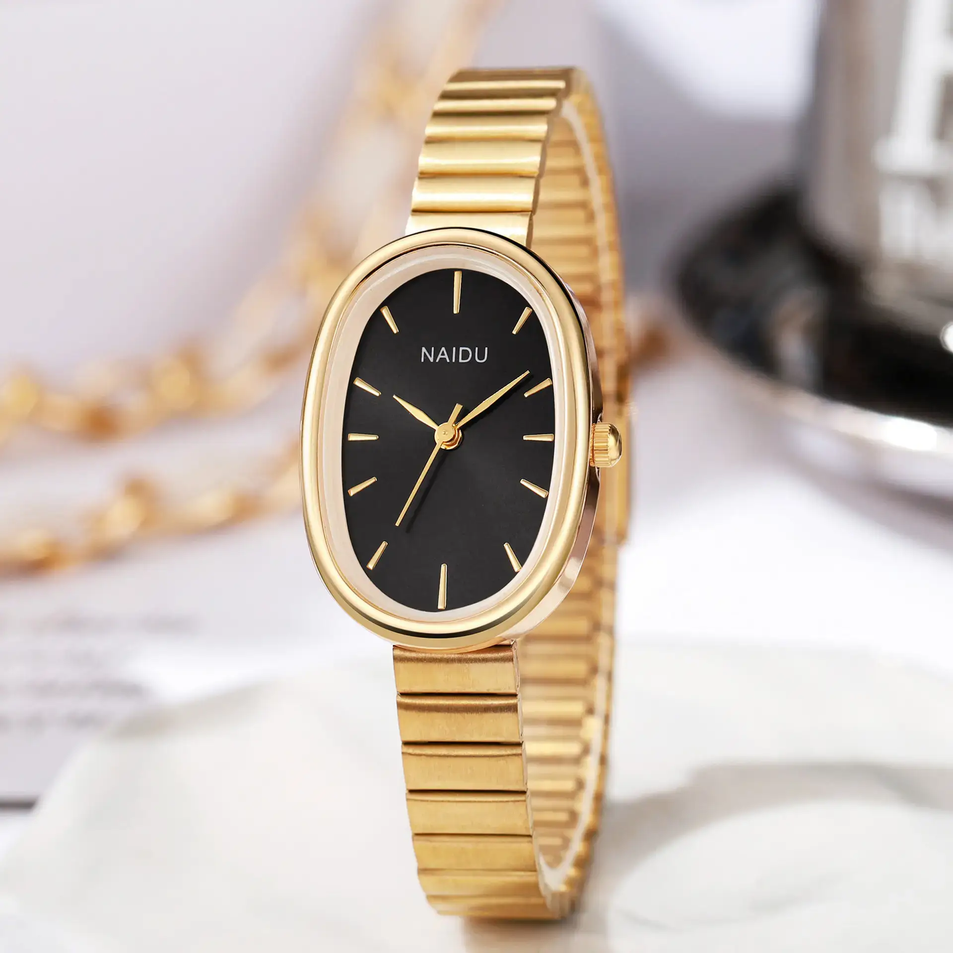 Naidu Gold Quartz Watch for Women — feature 10