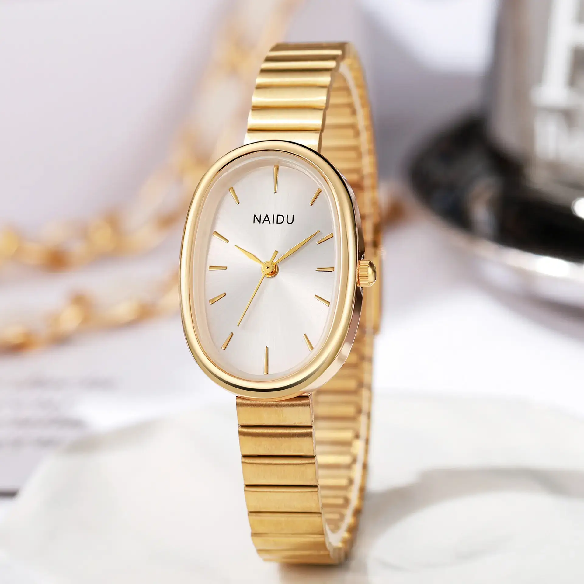 Naidu Gold Quartz Watch for Women — feature 11