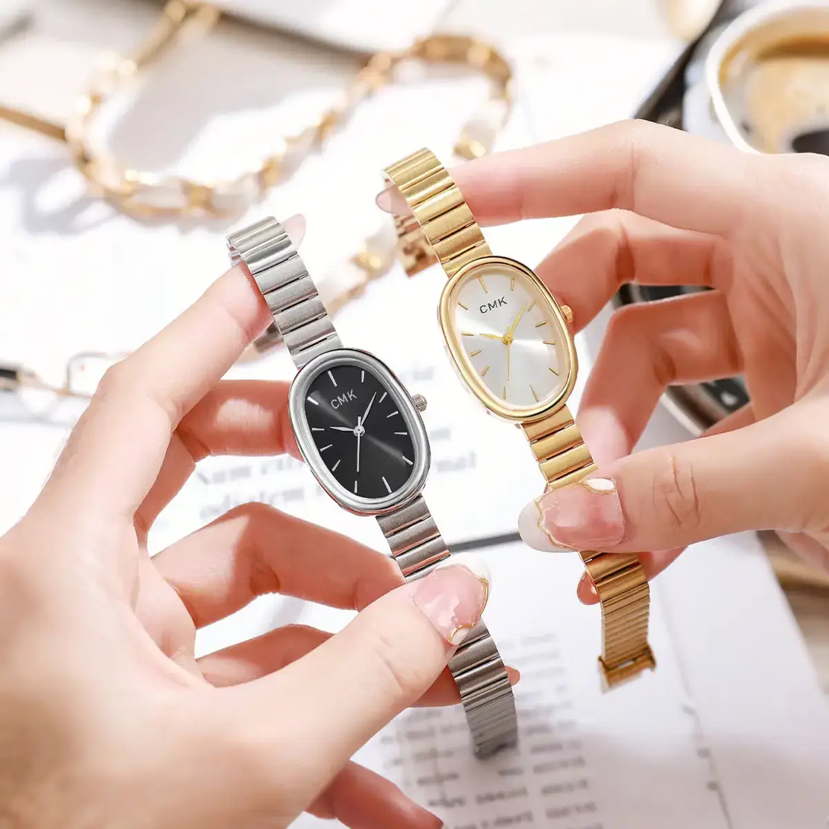 Naidu Gold Quartz Watch for Women — feature 2