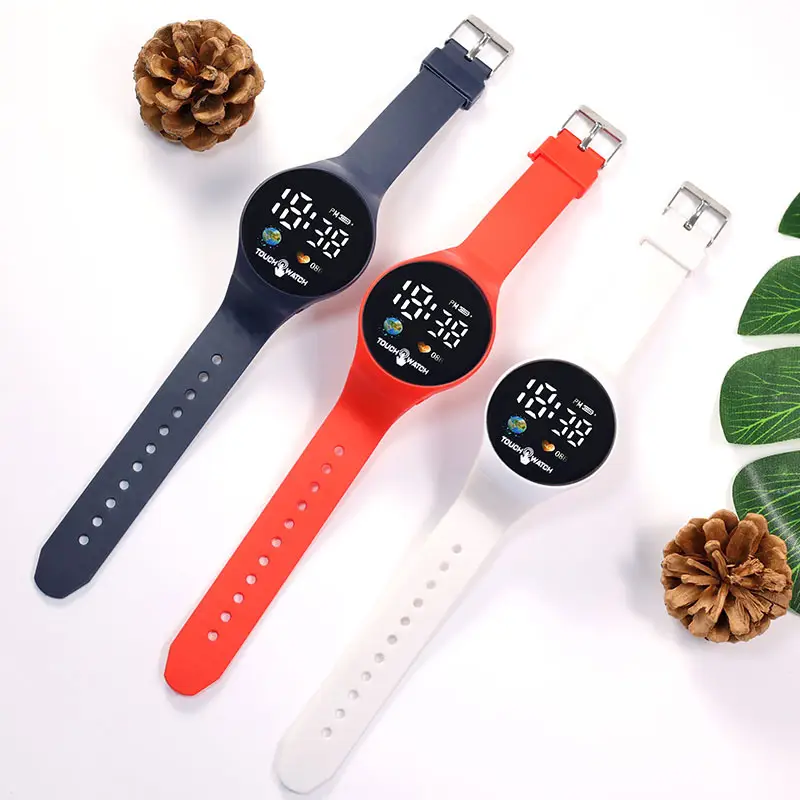 Touch Screen Couple Electronic Watch with Earth Design — feature 3