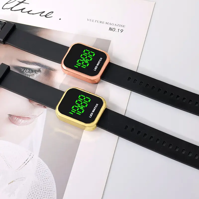 Digital Watch with Green Light LED for Men Women — feature 2