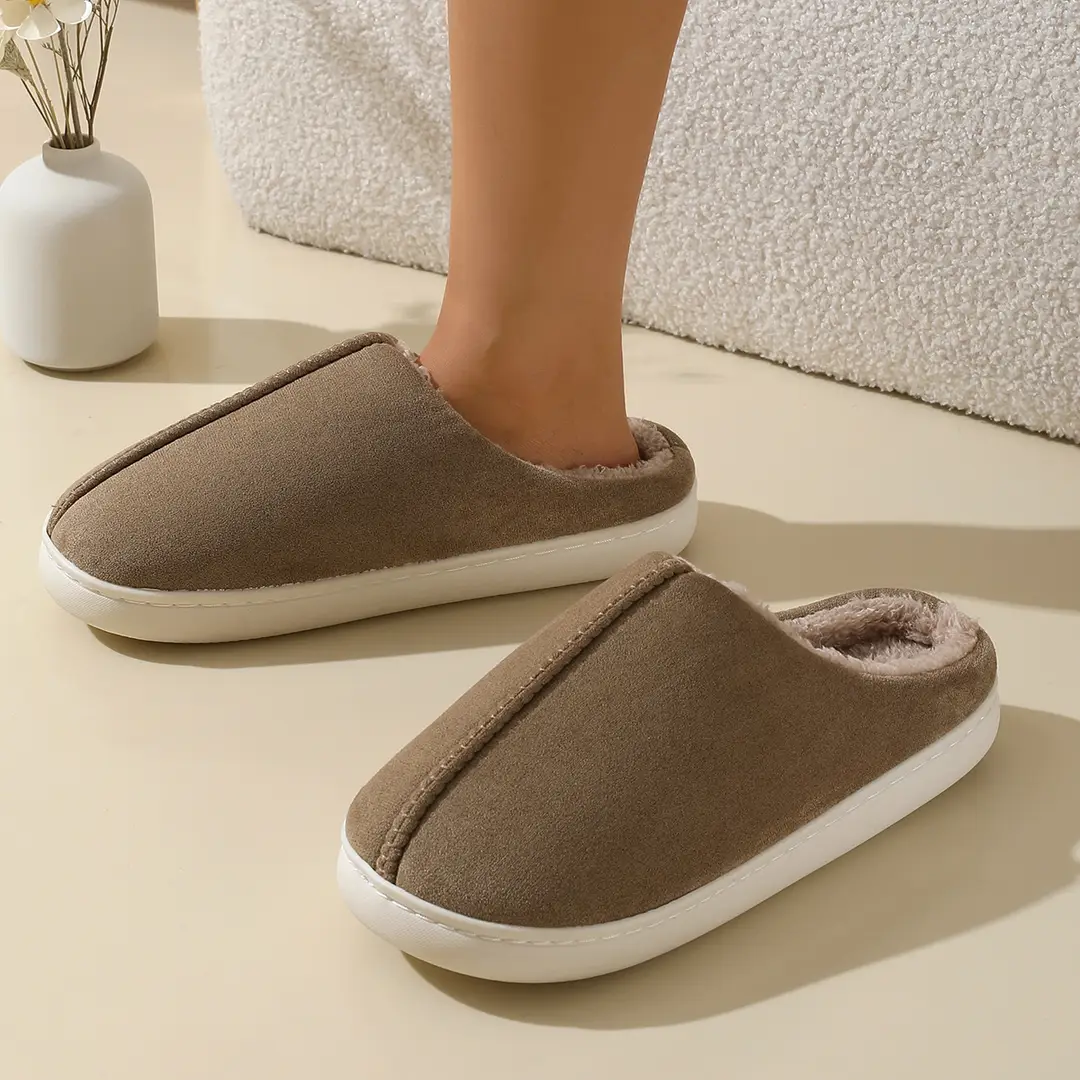 Men's Autumn and Winter 2025 New Indoor Home Thick-Soled Plush Slippers for Women in Winter - Image 4