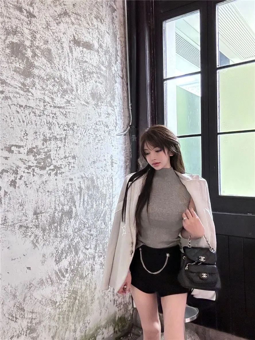 Half Turtleneck Right Shoulder Short-Sleeved T-Shirt for Women Summer 2025 New Tight-Fitting Slimming Look Unique Super Nice Single Wear Short Top — feature 7