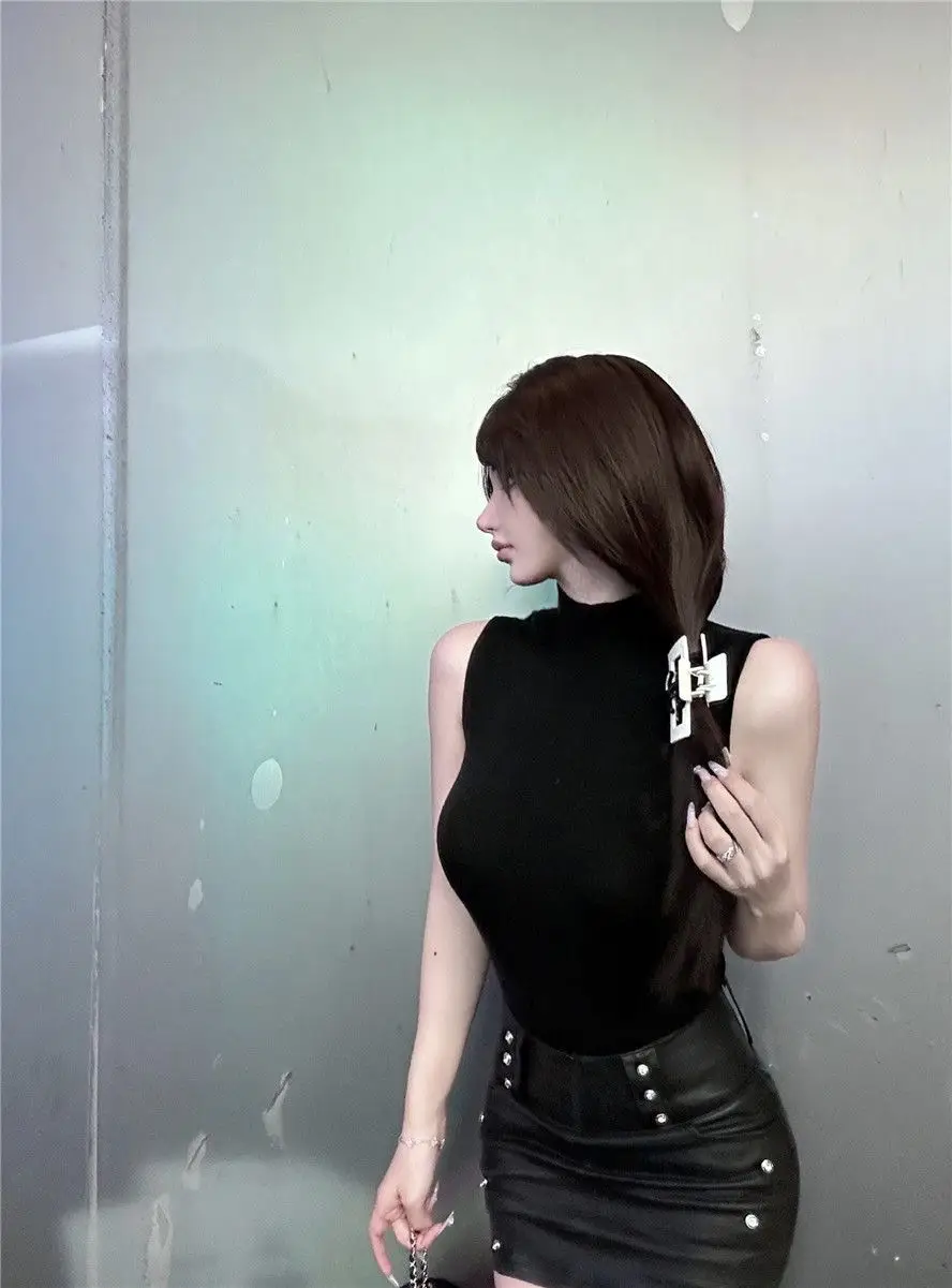 Half Turtleneck Right Shoulder Short-Sleeved T-Shirt for Women Summer 2025 New Tight-Fitting Slimming Look Unique Super Nice Single Wear Short Top — feature 9