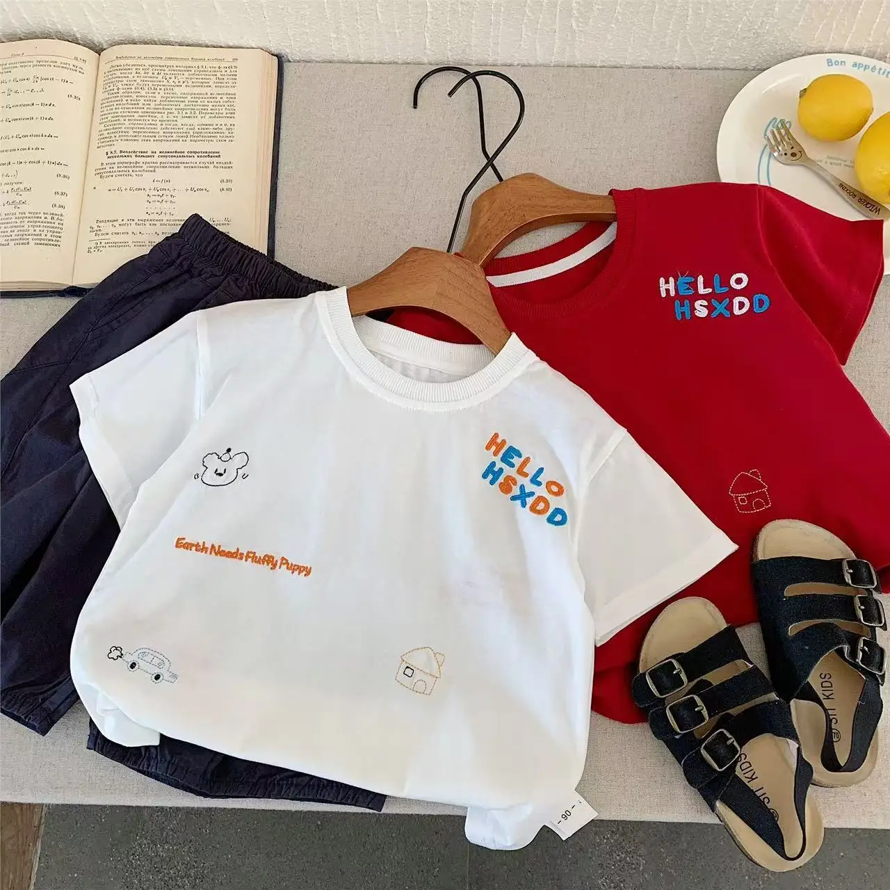 Kids Korean Style Short Sleeve T-Shirt Set Red White — feature 2