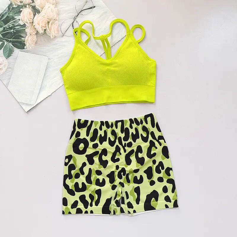 Fitness Suit with Thin Straps and Beautiful Back for Women Running Yoga Sports Bra Peach Butt Lift Leopard Print Three-Point Shorts — feature 6