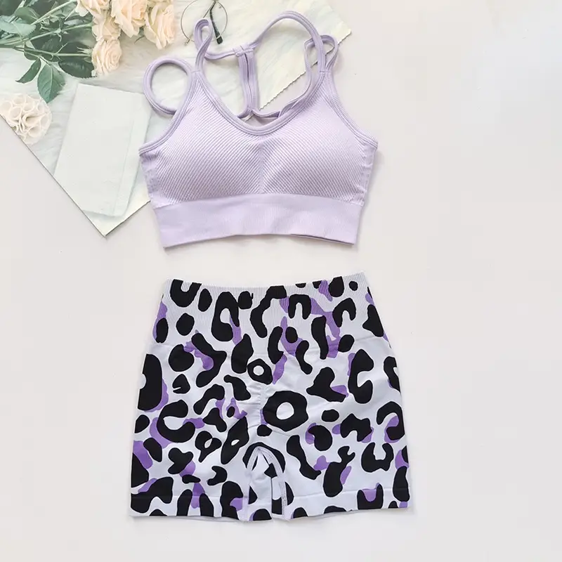 Fitness Suit with Thin Straps and Beautiful Back for Women Running Yoga Sports Bra Peach Butt Lift Leopard Print Three-Point Shorts — feature 8