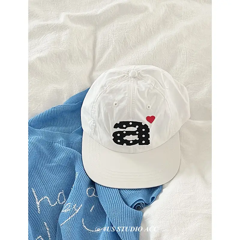 Korean Ig Heart Embroidered Baseball Caps for Women - Image 5