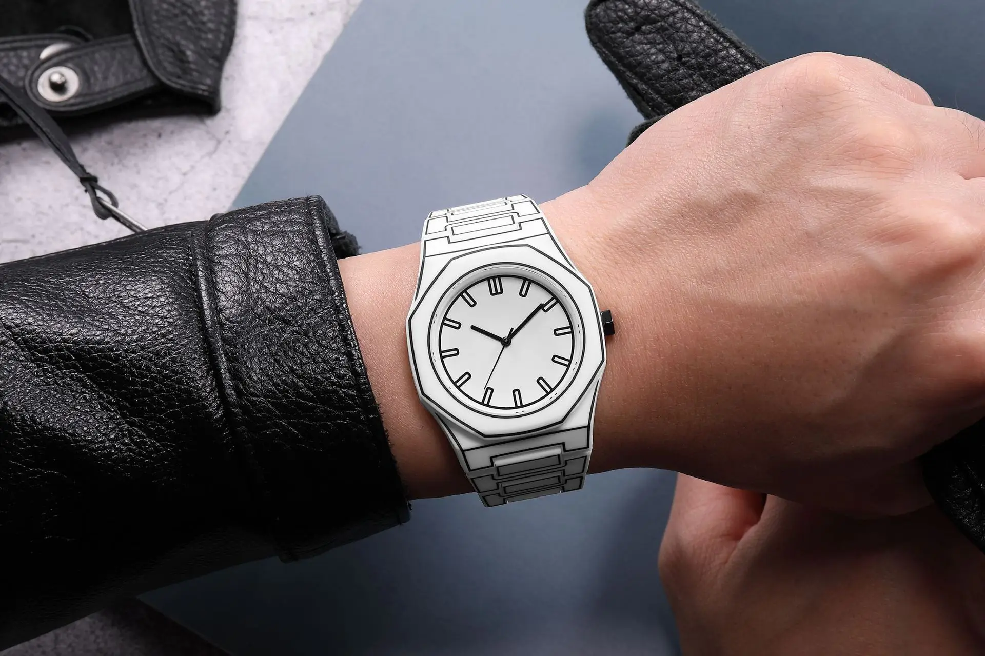 Ultra-Thin Men's Quartz Watch with Calendar & Battery — feature 6