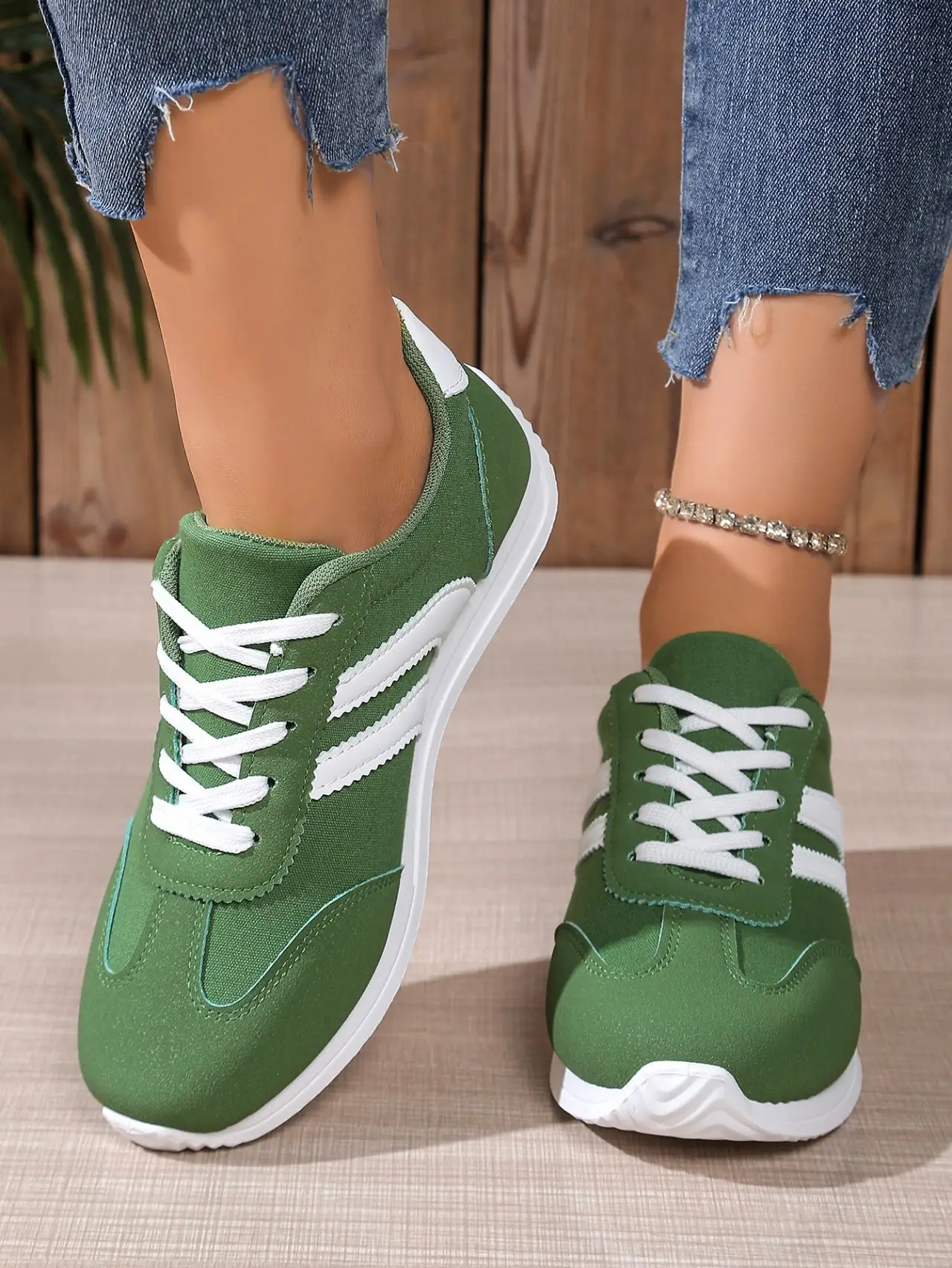 Green Women's Casual Sneakers 2025 Spring Fall — feature 10