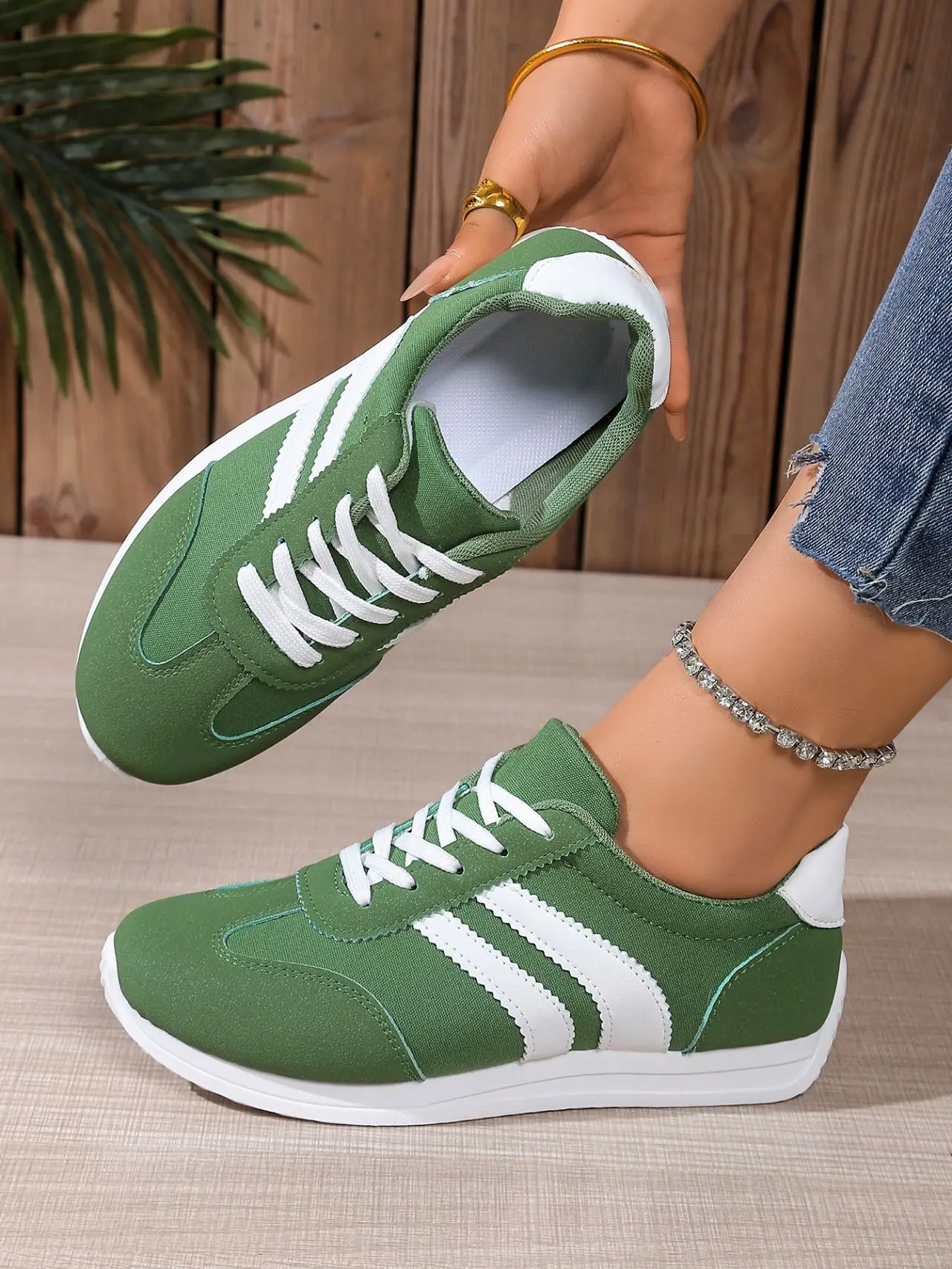 Green Women's Casual Sneakers 2025 Spring Fall — feature 7