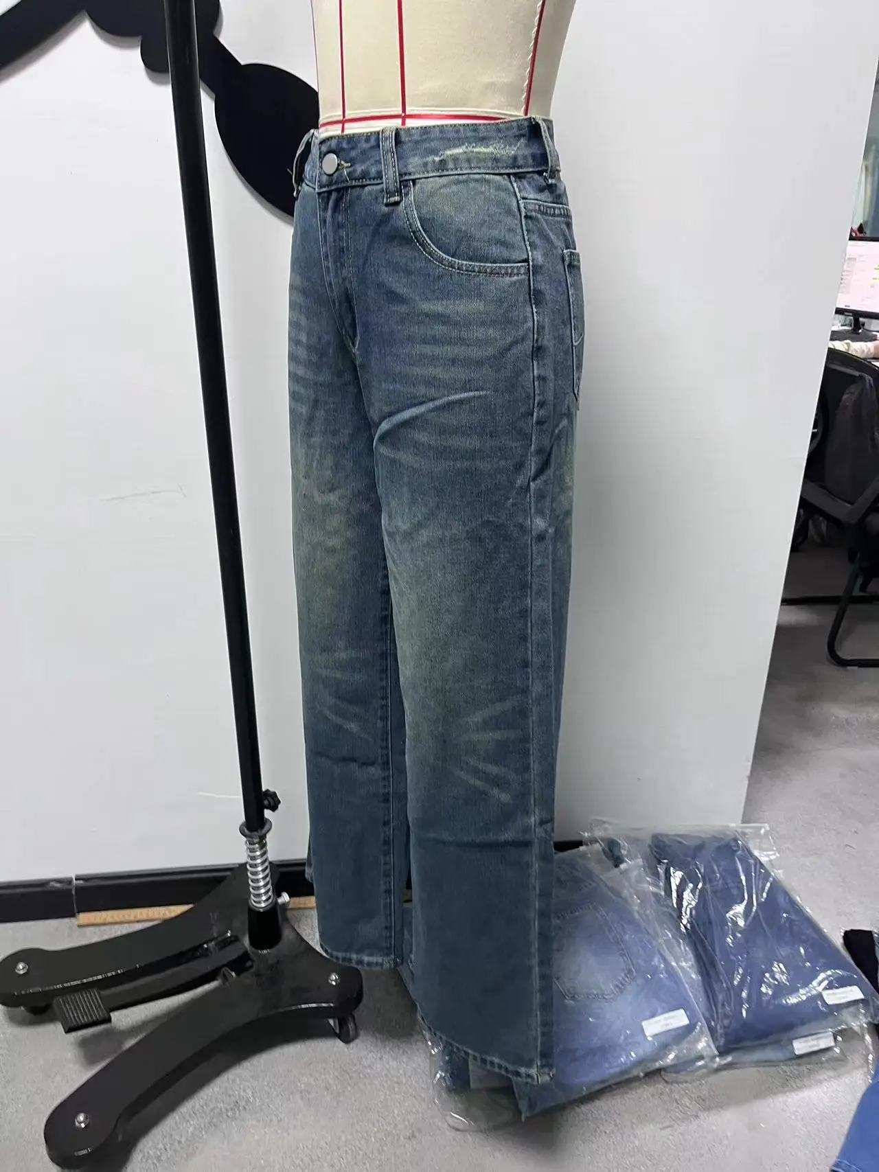 Dark Blue Heavy Duty Wide Leg Jeans for Women — feature 16
