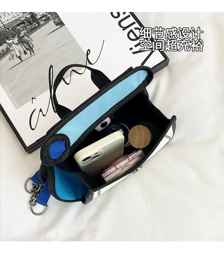 Cute Cartoon Chain Shoulder Bag Black White Blue 2025 — feature 8