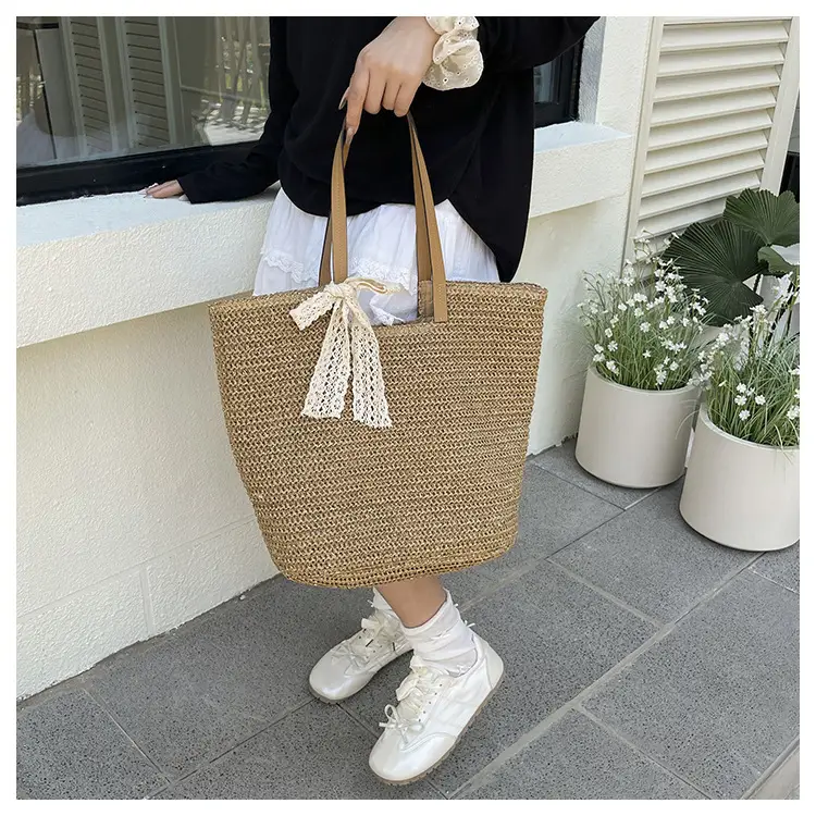 Women Straw Crossbody Bag Summer 2025 — feature 12