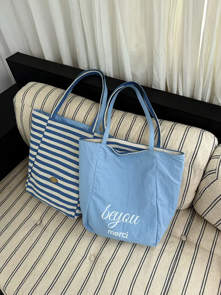Red Striped Canvas Tote Bag for Women Large Capacity — feature 13