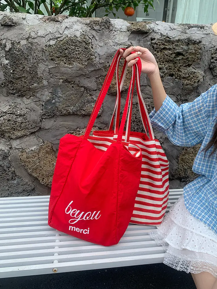 Red Striped Canvas Tote Bag for Women Large Capacity — feature 2