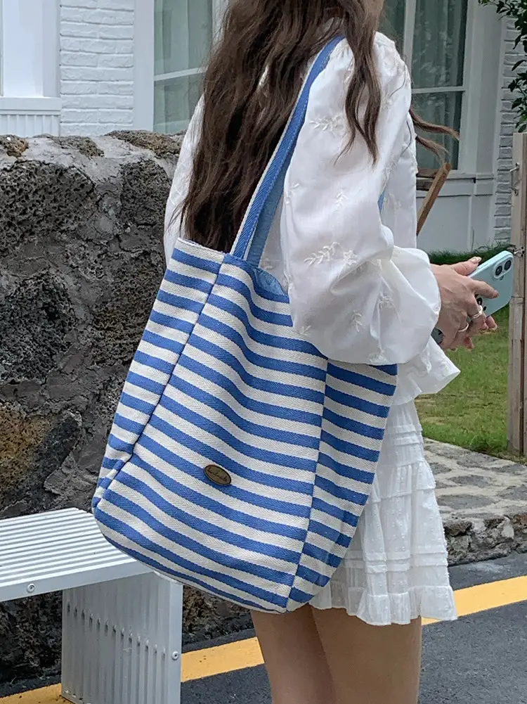 Red Striped Canvas Tote Bag for Women Large Capacity - Image 2
