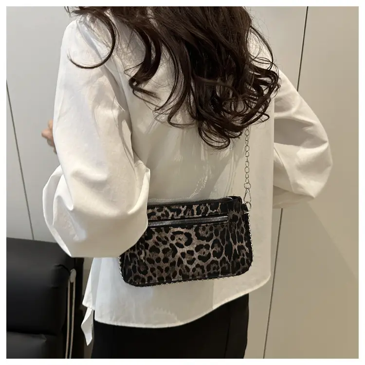 2025 Leopard Print Chain Shoulder Bag for Women — feature 11