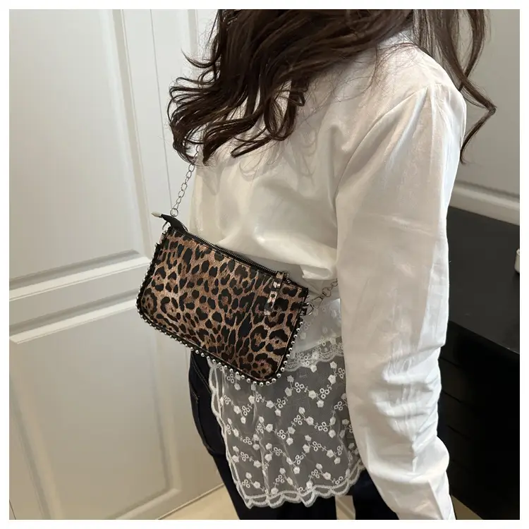 2025 Leopard Print Chain Shoulder Bag for Women — feature 9