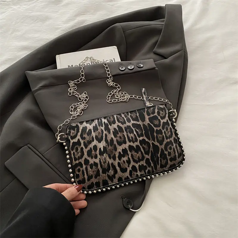 2025 Leopard Print Chain Shoulder Bag for Women - Image 3