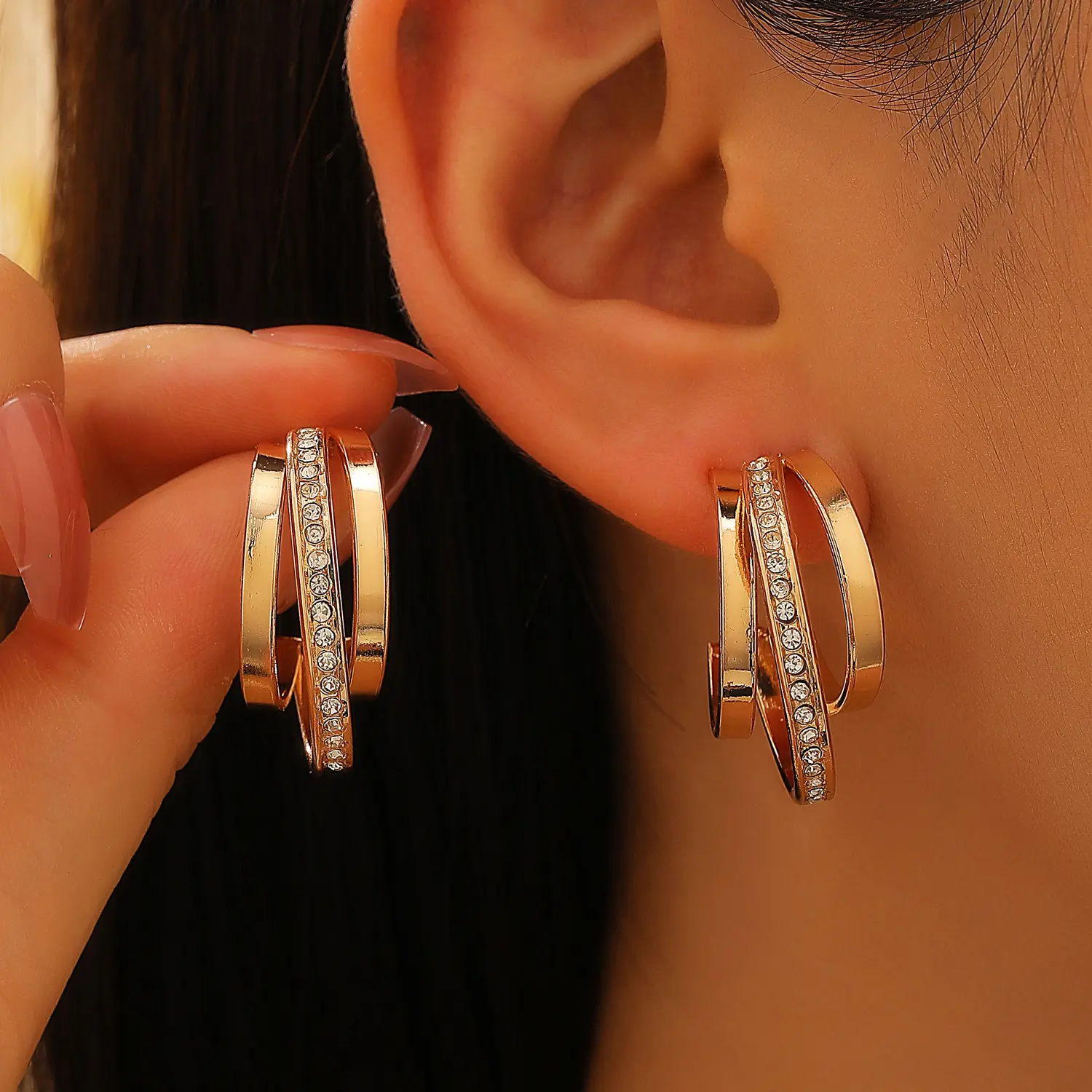 Golden C-Shape Earrings with Diamond Stoppers — feature 5