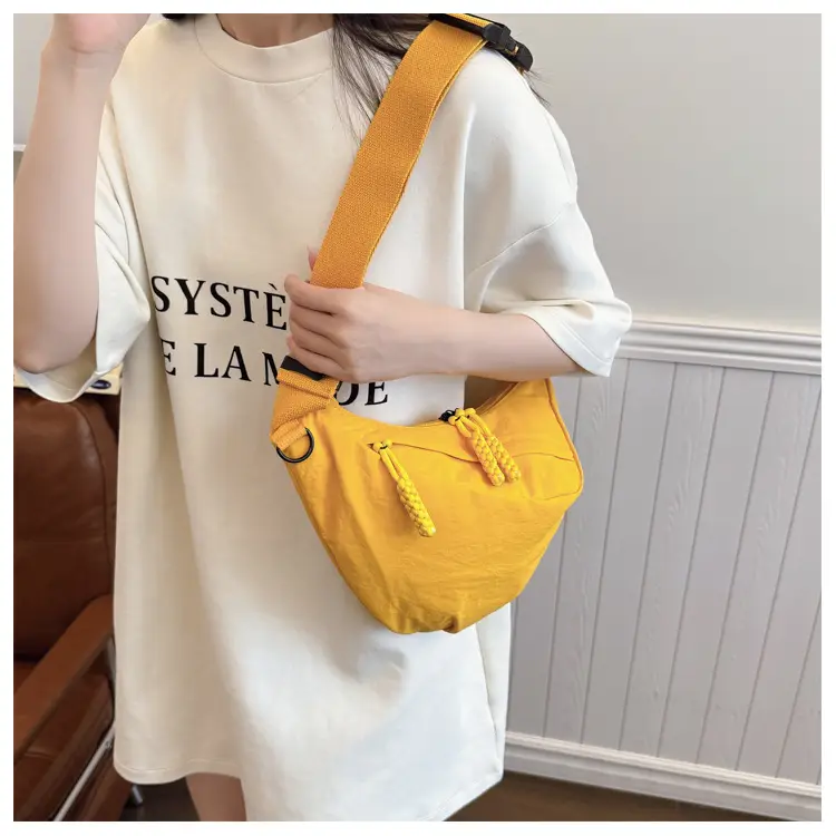 2025 Green Canvas Shoulder Bag for Women — feature 16