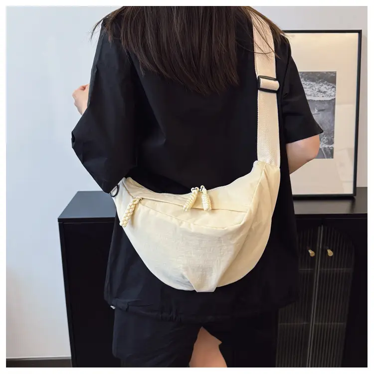 2025 Green Canvas Shoulder Bag for Women — feature 31