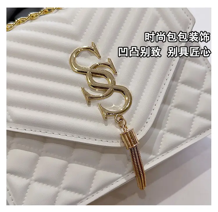 White Quilted SSS Chain Shoulder Bag for Women — feature 6