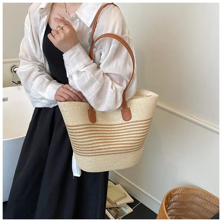 Women's Straw Crossbody Bag with Leather Handles — feature 20