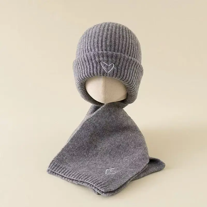 Children's Hat and Scarf Set for Older Kidsren in Autumn and Winter Windproof and Warm Baby Woolen Hat for Boys and Girls Ear Protection Hat