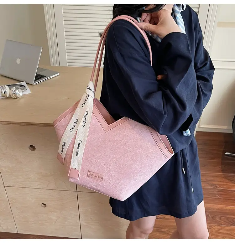 Cross-Border 2025 Summer Armpit Shoulder Bag Women's Large Capacity Tote Bag — feature 15