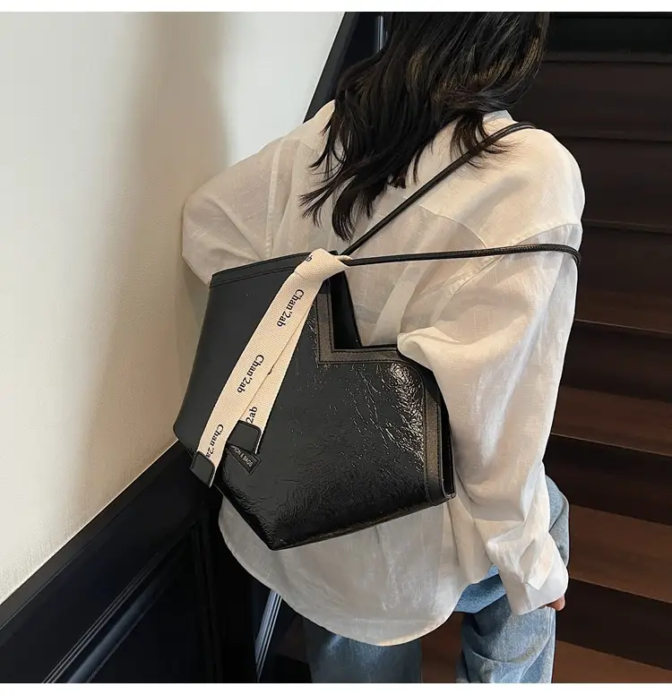 Cross-Border 2025 Summer Armpit Shoulder Bag Women's Large Capacity Tote Bag — feature 21