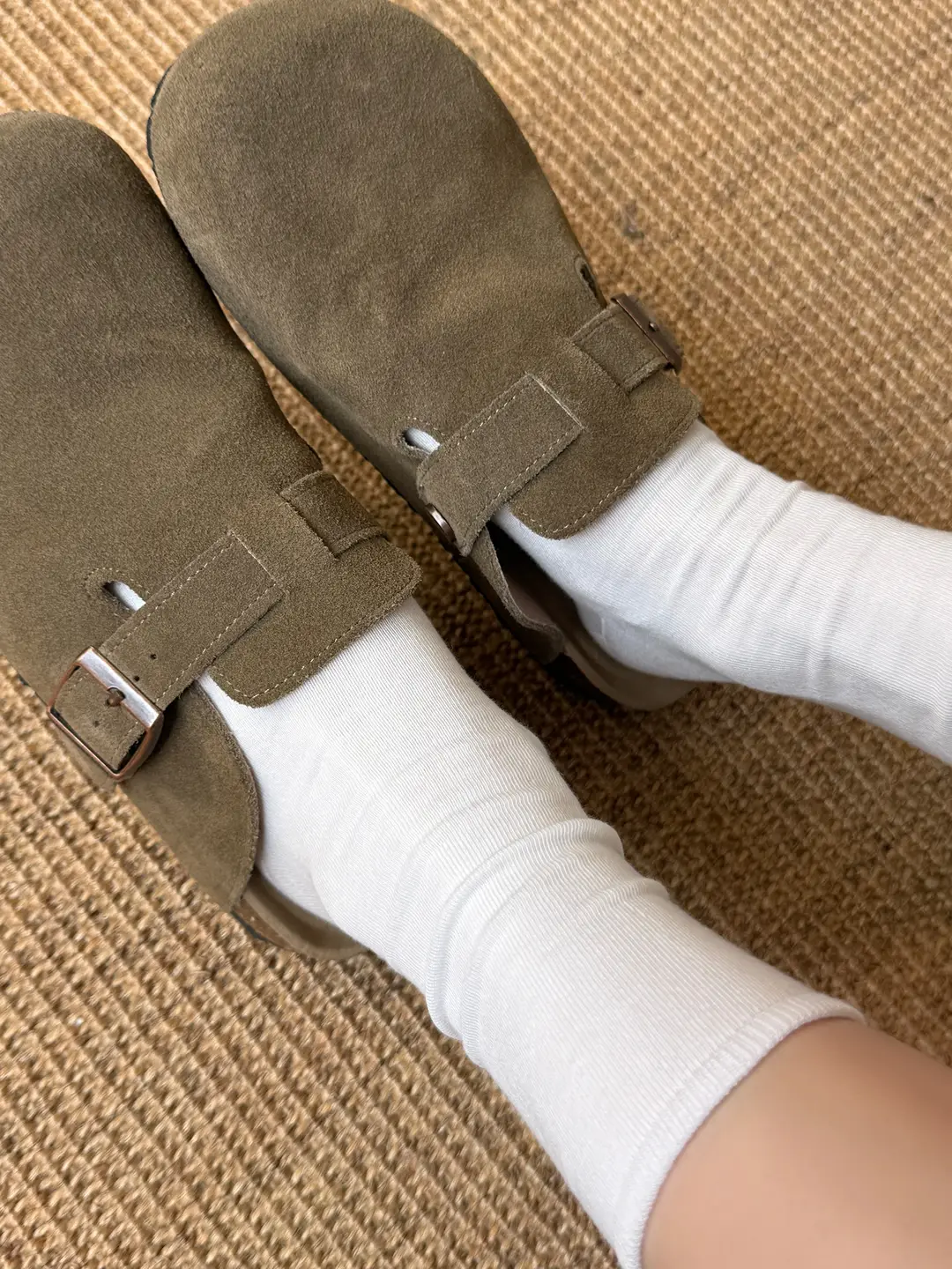 Summer Thin Socks for Women 2025 New Popular Style Class a Baby Cotton Pure Cotton Mid-Calf Socks Summer White Slouch Socks — feature 10