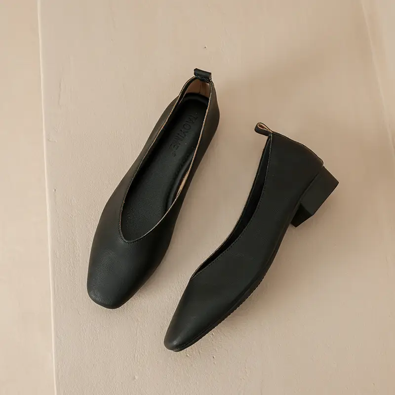 New French-Style Women's Leather Single Shoes with Medium Heel, Square Toe, Shallow Mouth, Soft Sole, Simple Commuter Shoes, Casual and Elegant Granny Shoes - Image 9
