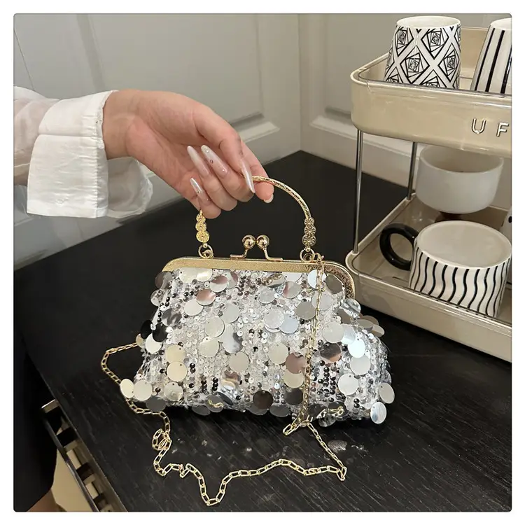 Sequins Handbag Women's Gold Chain Shoulder Crossbody Banquet Bag — feature 11